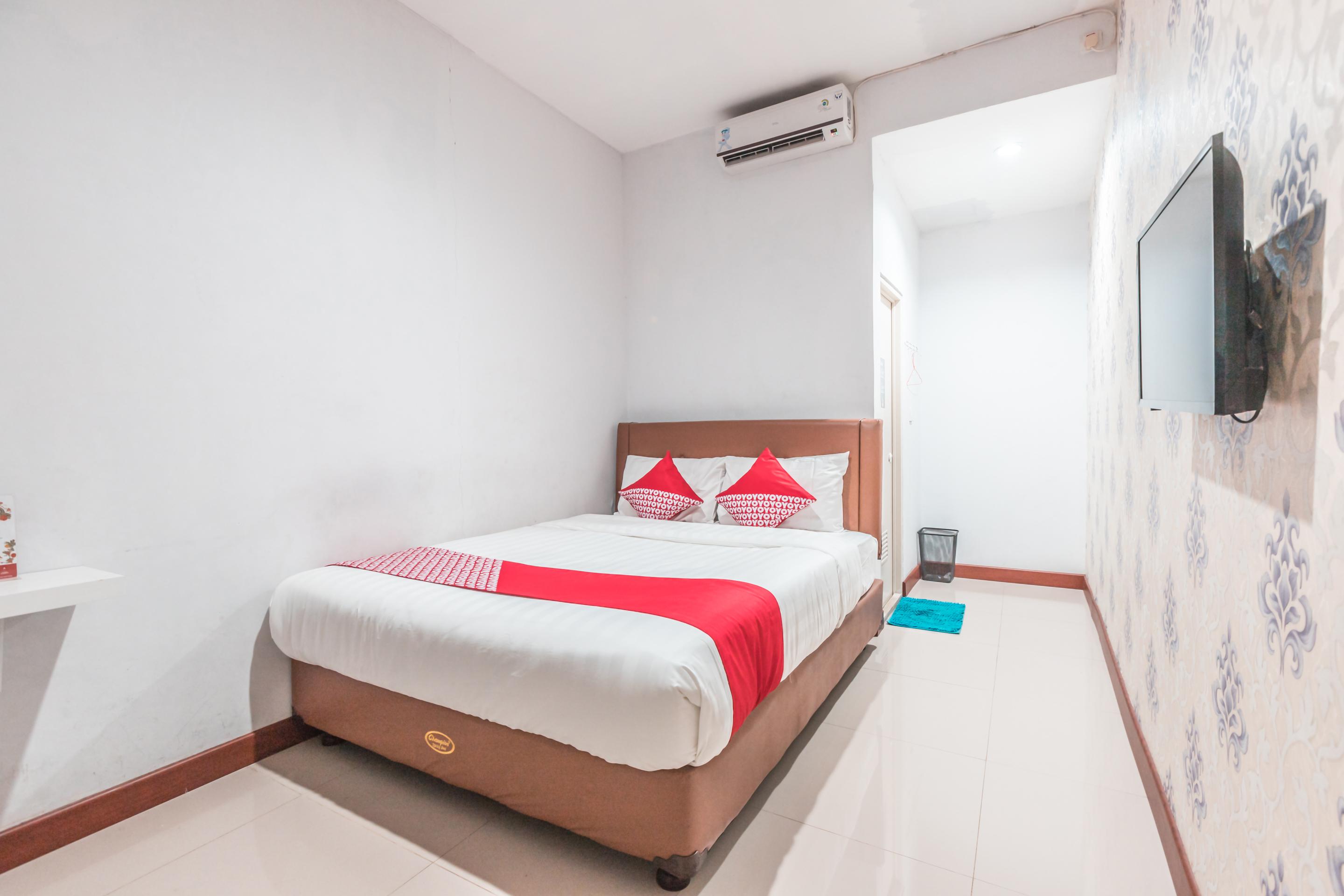 Oyo 1555 Unik Guesthouse Syariah Jakarta Kültér fotó