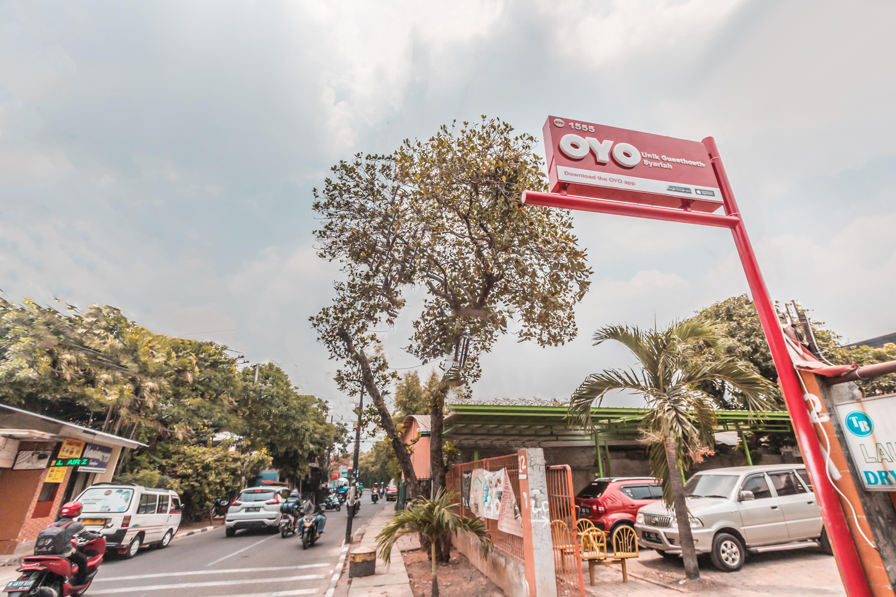 Oyo 1555 Unik Guesthouse Syariah Jakarta Kültér fotó